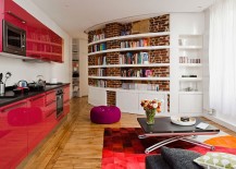 Creative-way-to-highlight-the-curved-brick-wall-in-the-living-room-217x155