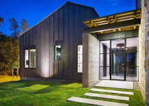 Entrance-to-the-elegant-modern-home-in-Texas-217x155