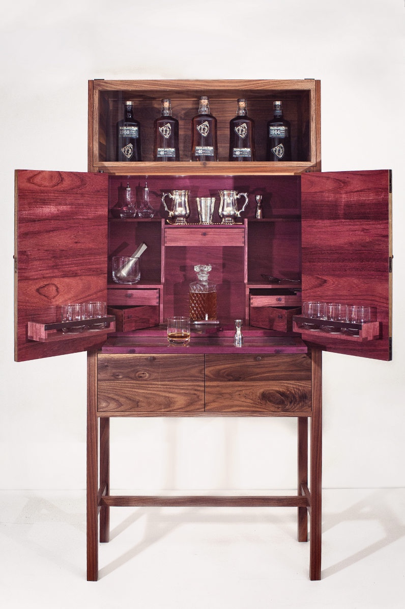 Highland Park drinks cabinet by John Galvin Design