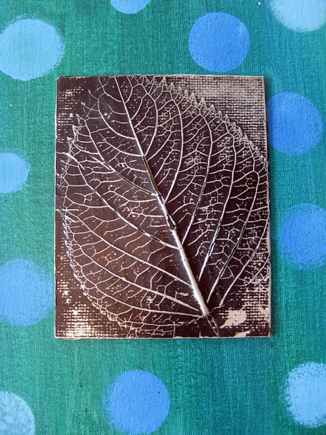 Leaf relief craft to use as wall art