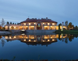 Residence BO: Luxurious Kiev Villa Wrapped in Rustic Tuscan Charm