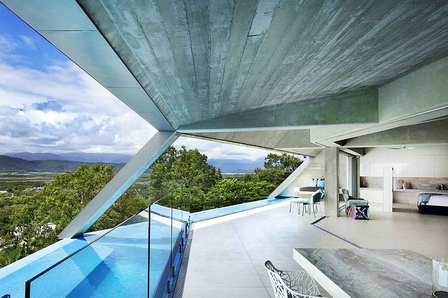 Pod-like design of the home makes the best of the view on offer without taking up too much space