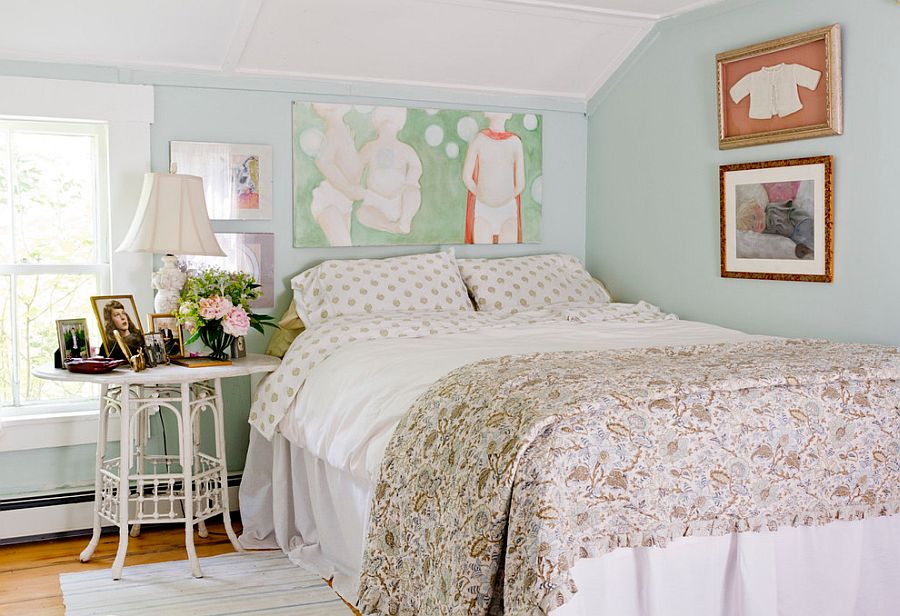 Shabby chic style creates a cozy bedroom despite the excessive use of white [Photography: Rikki Snyder]