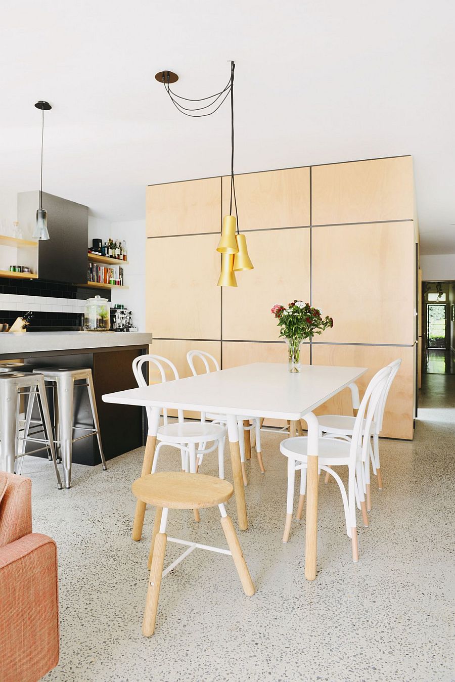 Small dining space next to the kitchen