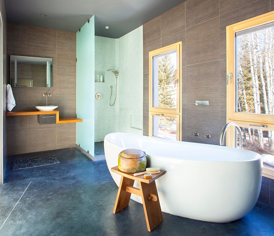 Wooden side table adds Asian flavor to the bathroom