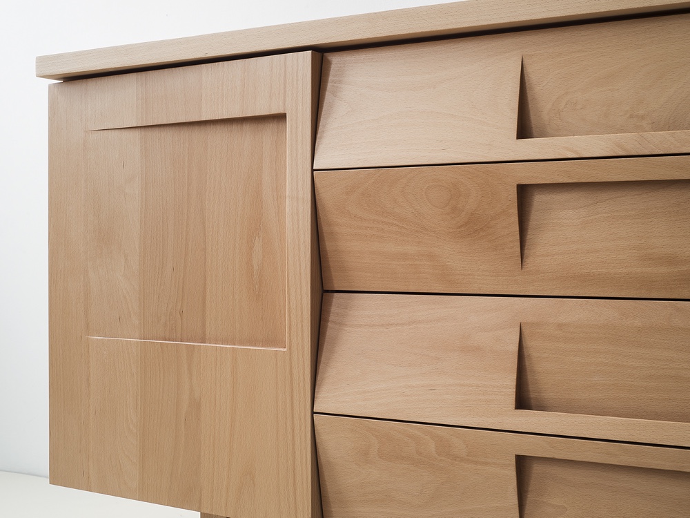 Worstead Credenza beech detail