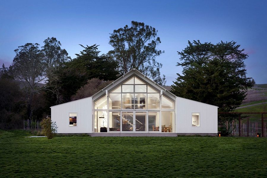 Barn-inspired Californian ranch promotes a healthy, sustainable lifestyle