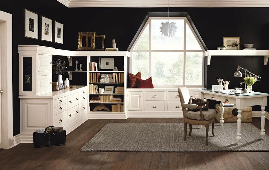 Black and white create the perfect contrast in the home office