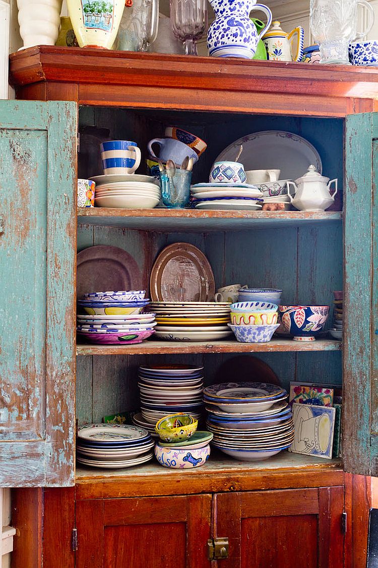 Decorating the shabby chic kitchen with color and creativity! [Photography: Rikki Snyder]