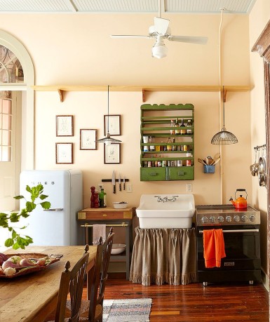 Exquisite Shabby Chic Kitchen Celebrates The Past And Present Of The New Orleans Home 385x459 