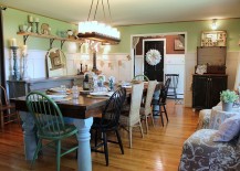 Farmhouse-style-works-well-with-shabby-chic-overtones-217x155