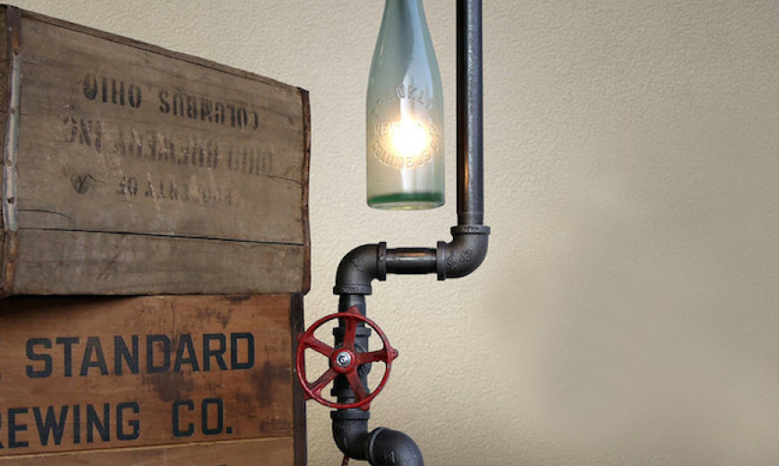 Industrial pipe table lamp with the looks like antique feel mixed with Steampunk 