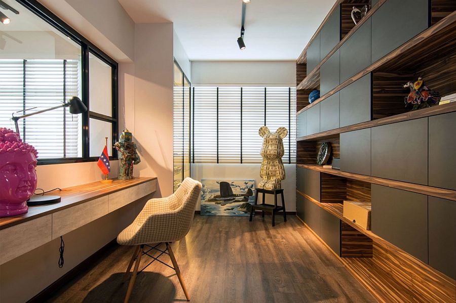 Home office that can be turned into a guest room with smart storage units