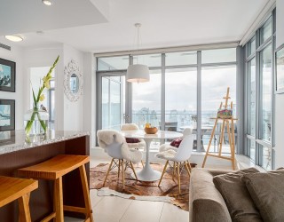 Hot Property: Luxury Condo in Vancouver for the Hip Urban Denizen