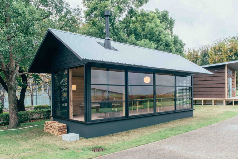 Naoto Fukasawa prefab cabin for Muji