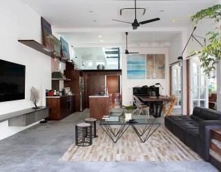 Home in Novena: Old Terrace House Turned into a Modern Family Residence