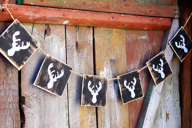 Rustic wood reindeer banner