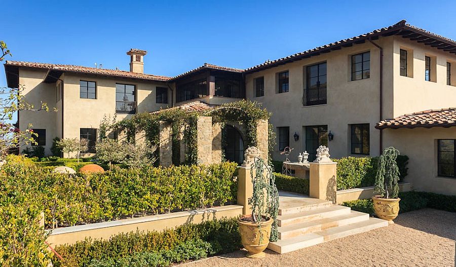 Tuscan farmhouse inspired architecture shapes the luxurious Malibu home