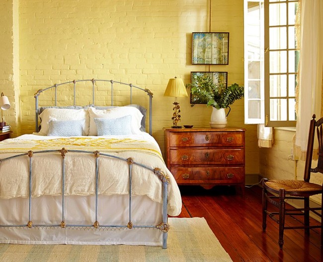 50 Delightful and Cozy Bedrooms with Brick Walls | Decoist