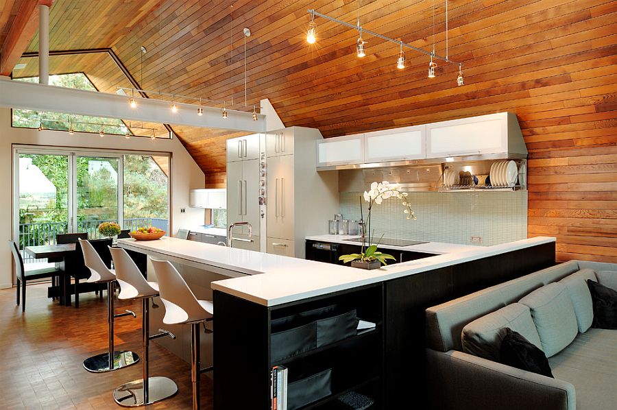 Aged Western Red Cedar ceiling gives the interior a cozy appeal
