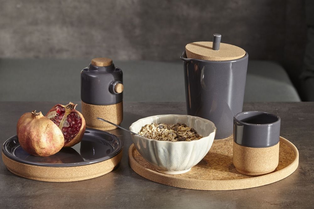 Alma Gemea collection combines cork and stoneware