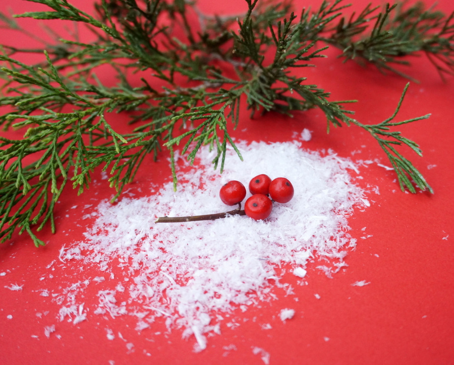 3 Red Berry Christmas Centerpieces For Your Holiday Table