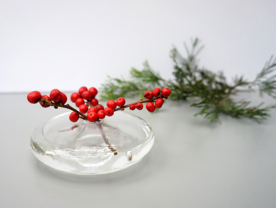 Clean and modern holiday centerpiece