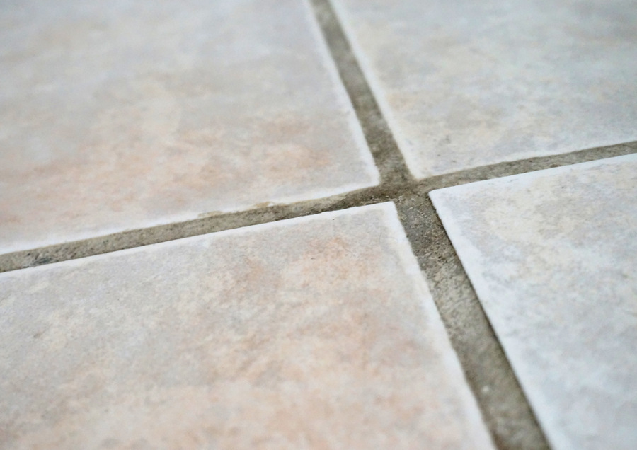 How Do Professionals Clean Grout & Why It's Better than DIY