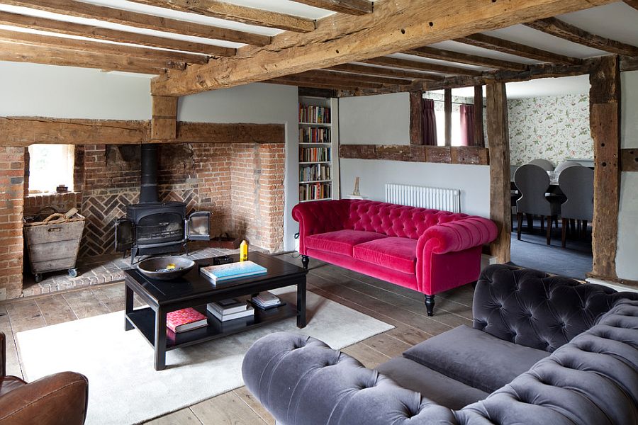 Farmhouse living room with a hint of color [Design: Georgina Gibson Interior Design]