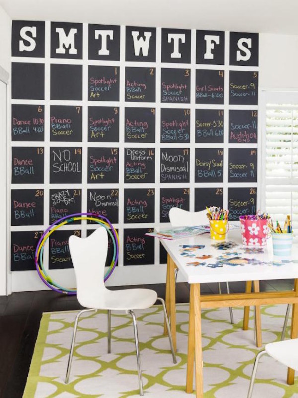 14 Fun Chalkboard Calendar Ideas to Kick Off the New Year Decoist