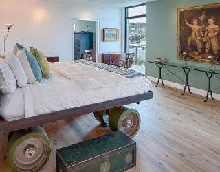 Beds on Casters: 15 Designs That Wheel in Style and Comfort