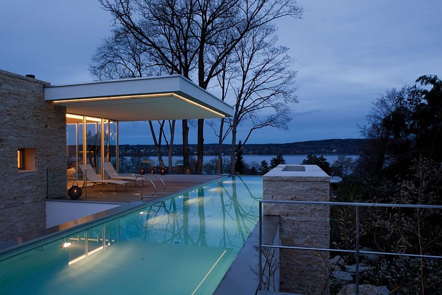 House S in Munich overlloking Lake Starnberg