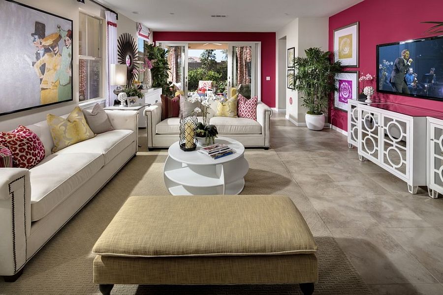 PInk accent wall in the contemporary living room