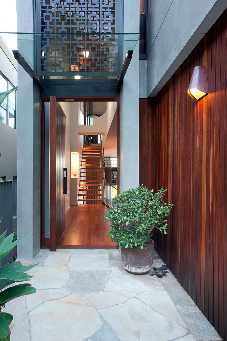 Amazing Renovation Of 80s Duplex Building Caters To Chic