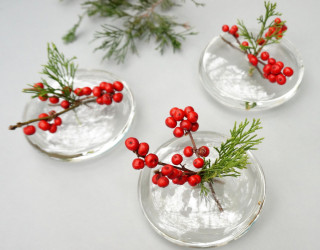 3 Red Berry Centerpiece Ideas for Your Holiday Table