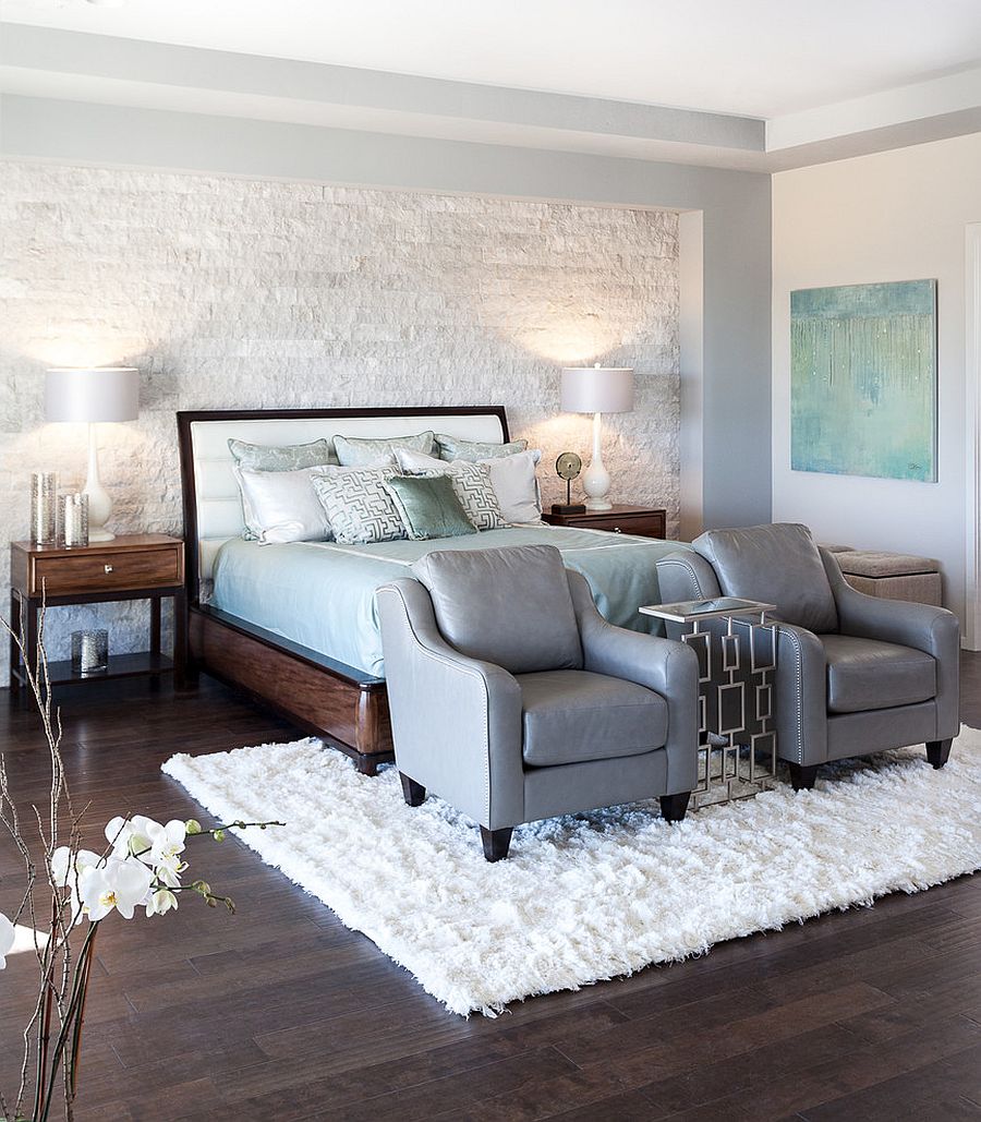 Split Faced Marble Accent Wall For The Contemporary Bedroom In White 