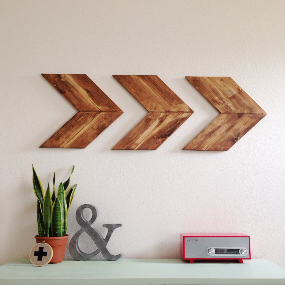 Wood arrow wall art