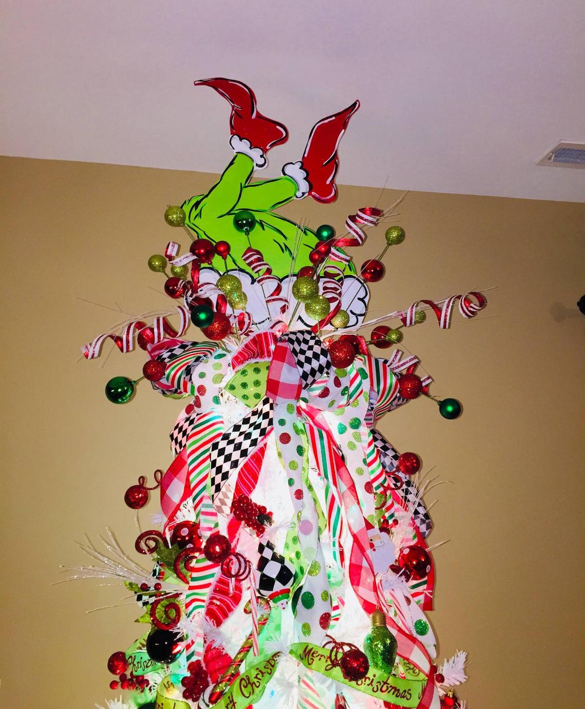 dr seuss grinch tree topper