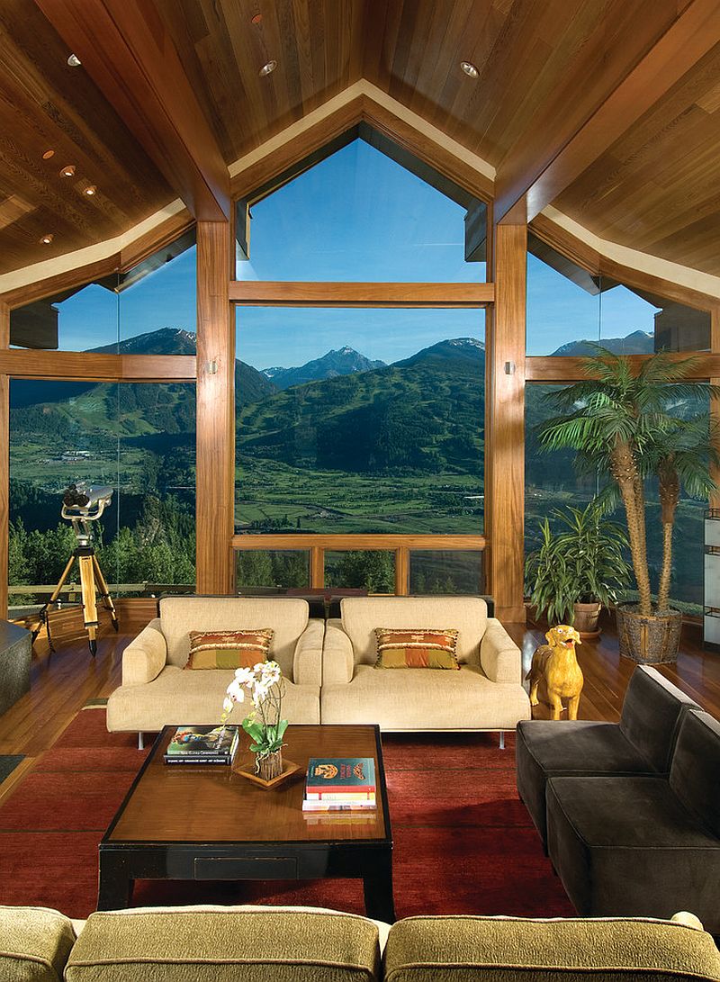 A perfect way to frame the majestic mountain view [Design: Charles Cunniffe Architects Aspen]