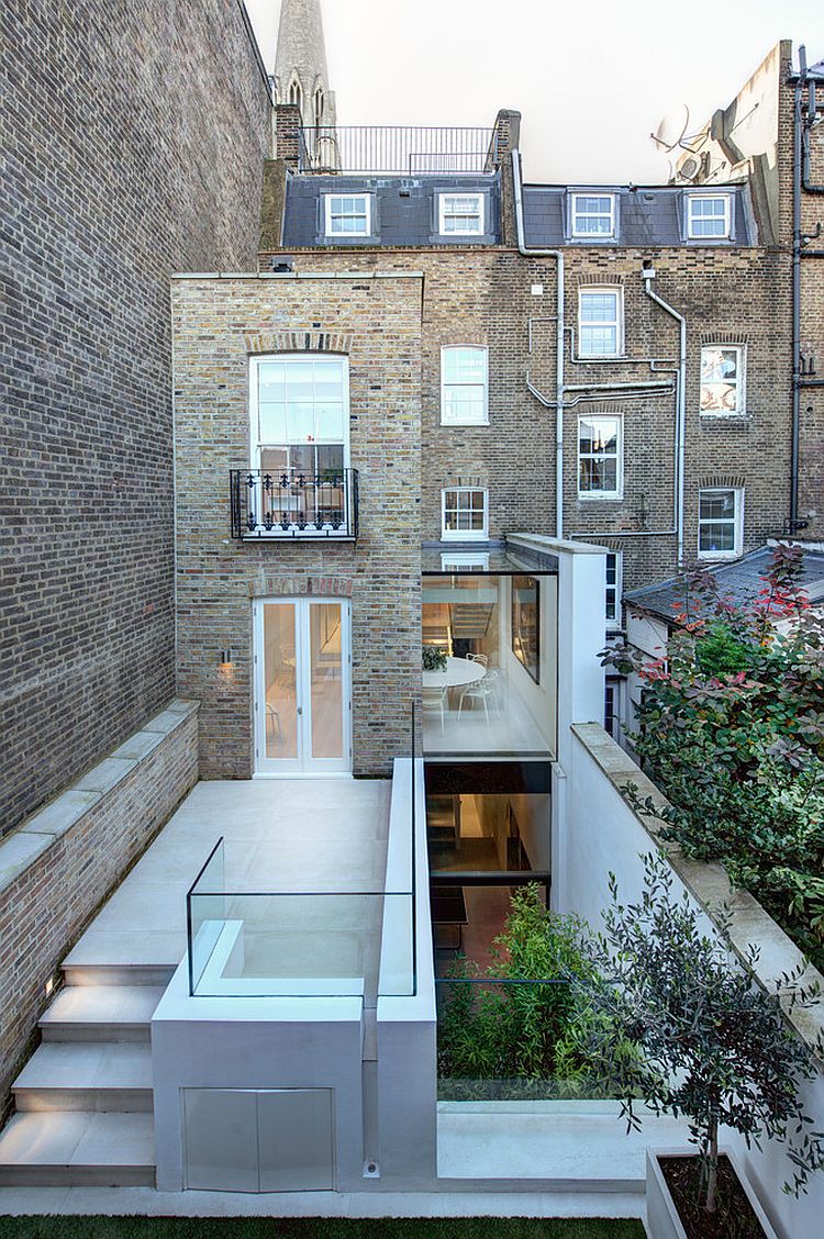 Contemporary extension of classic London home with Juliet balcony [Design: mb design studio]