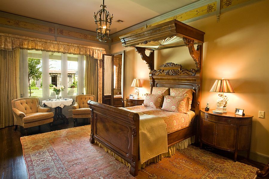 25 Victorian Bedrooms Ranging From Classic To Modern   Custom Victorian Canopy Design In The Bedroom 