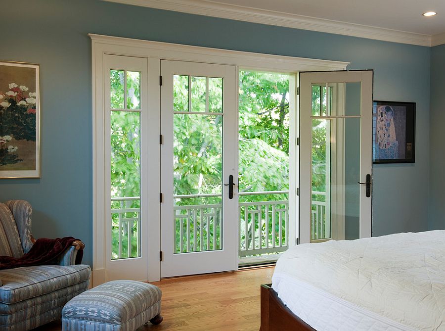 Elegant master bedroom with Juliet balcony [Design: Richard Leggin Architects]