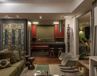 50s Décor Meets Modern Flair Inside Rejuvenated Brazilian Penthouse