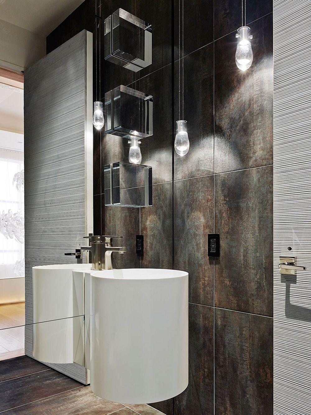 Minimal bathroom with smart lighting