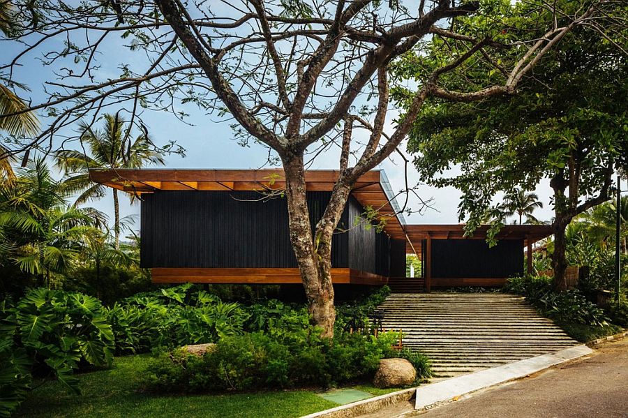 Modern RT House in Laranjeiras, Rio De Janerio