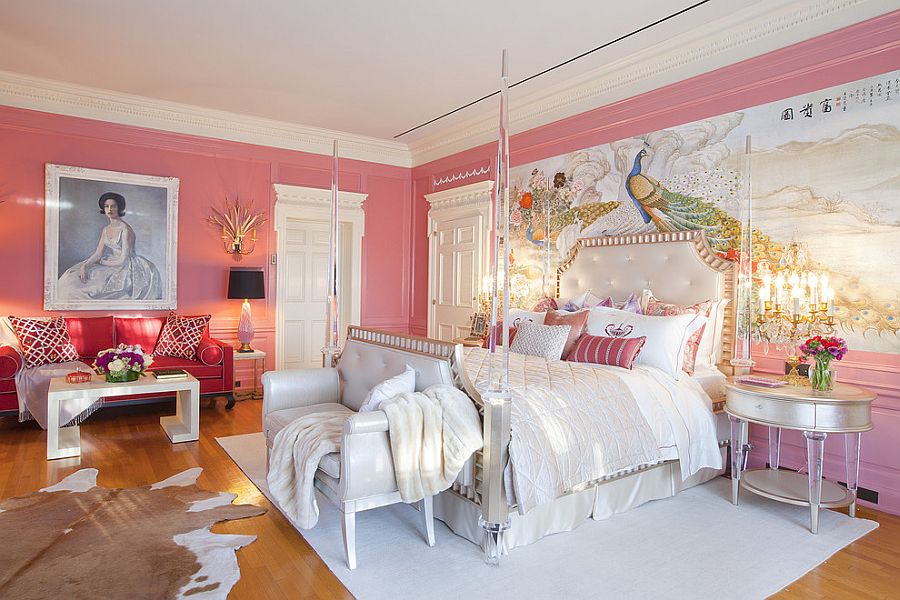 Opulent Victorian bedroom in pink