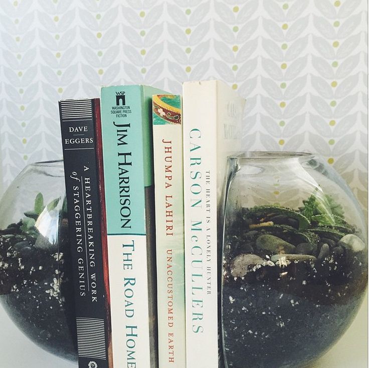 Terrarium bookends