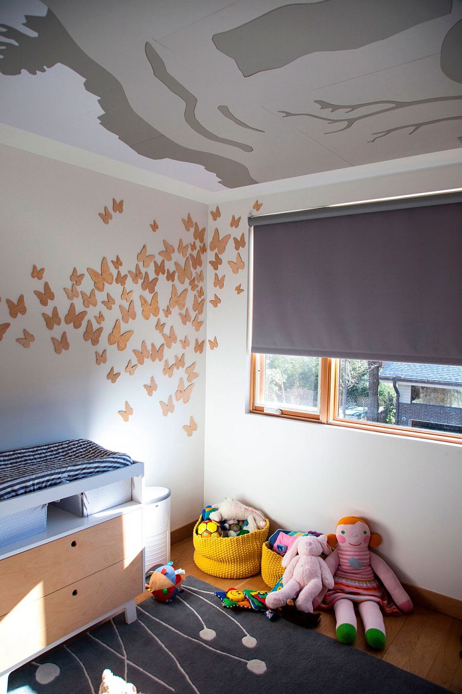 3D wall art creates a fun focal point in the kids' room