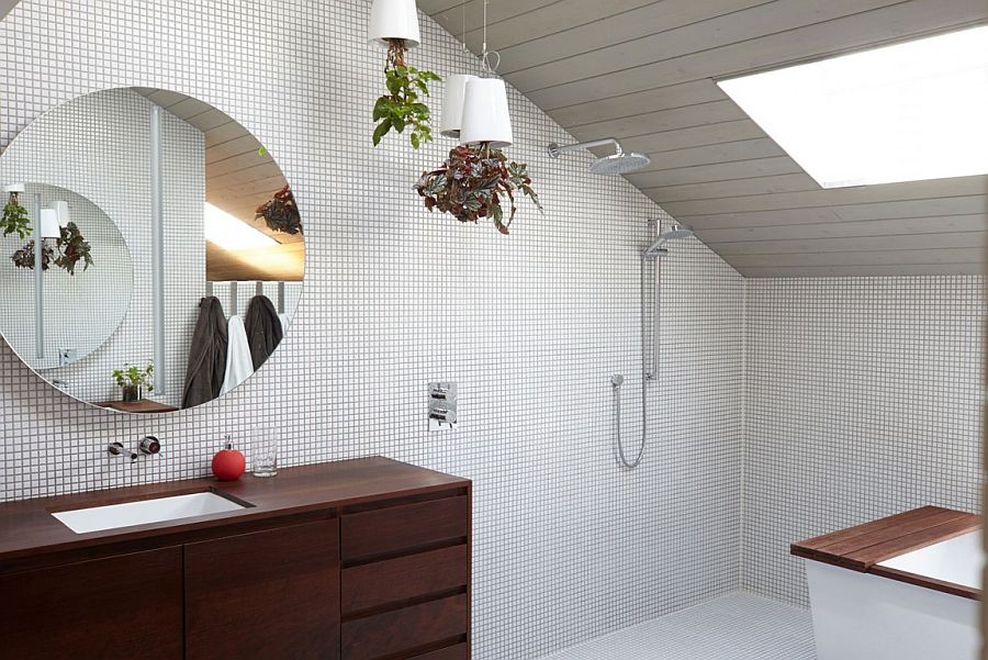 Add a hint of greenery to the contemporary bathroom