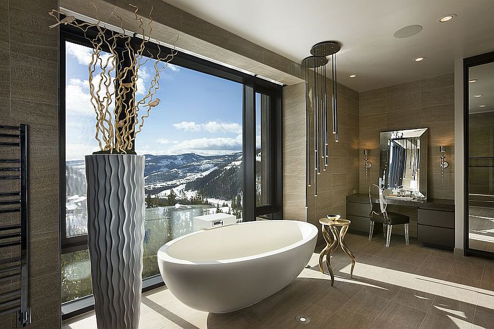 Framed To Perfection 15 Bathrooms With Majestic Mountain Views